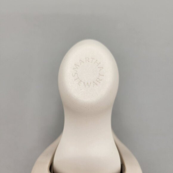 Martha Stewart Hearts Corner Paper Punch Scrapbooking Crafting - Picture 3 of 7